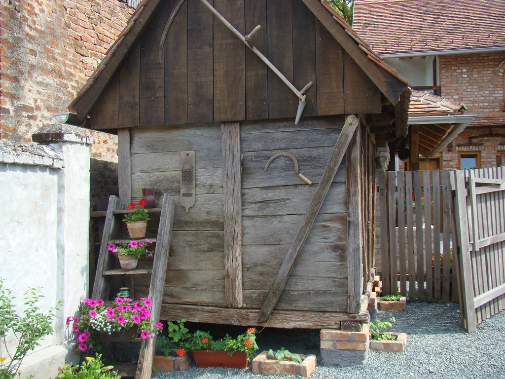 Country House Tunjina Kuca Stara Kapela Affittacamere Pavlovci Esterno foto
