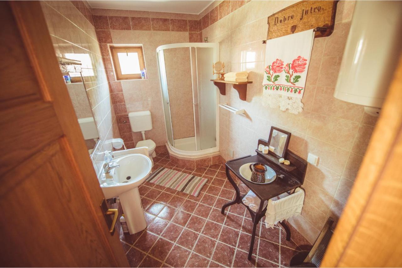 Country House Tunjina Kuca Stara Kapela Affittacamere Pavlovci Esterno foto