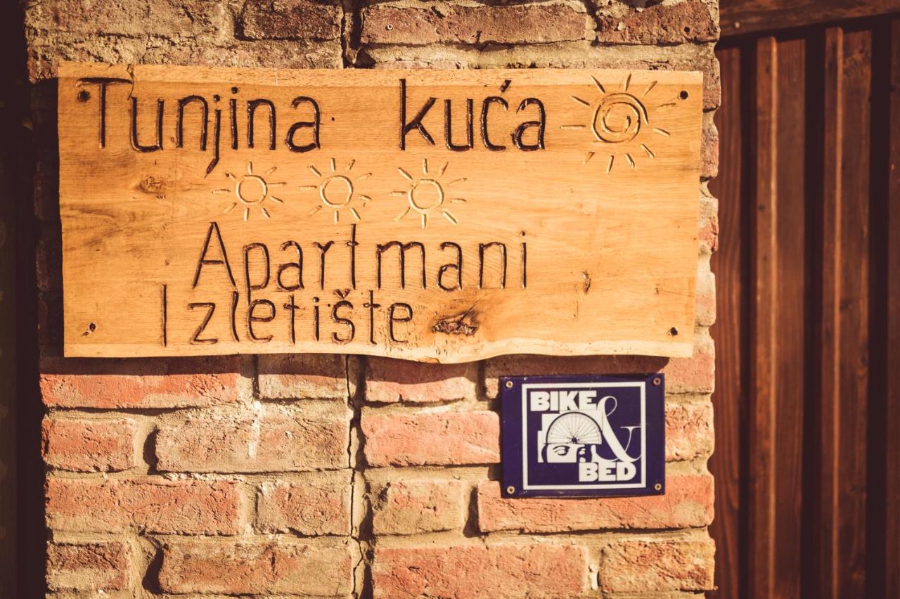 Country House Tunjina Kuca Stara Kapela Affittacamere Pavlovci Esterno foto
